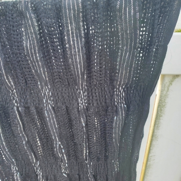 2 scarves 🧣💜🖤 - Picture 5 of 5